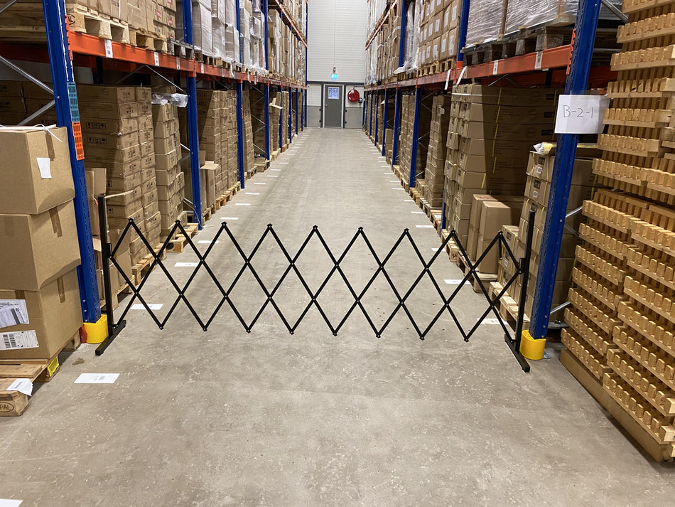 Flexibarrier Harmonicahek -Basic met voet- (2,7m, zwart)