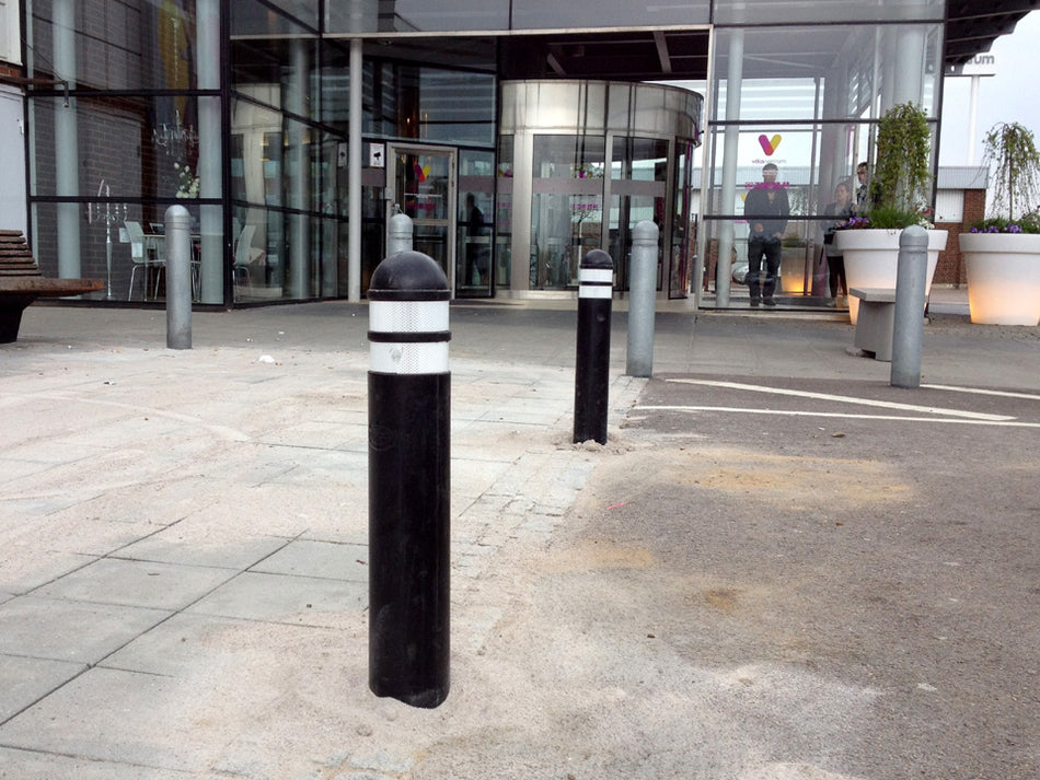 Flexibele Rubber bolder – universeel zwart met witte reflecterende banden