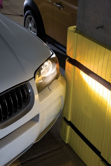 Kolombescherming -Park Sentry- voor vierkante kolommen.