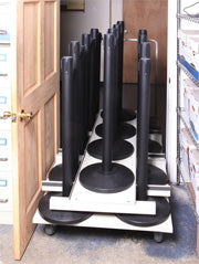 Transportwagen op wielen met plaats voor 18 afzetpalen