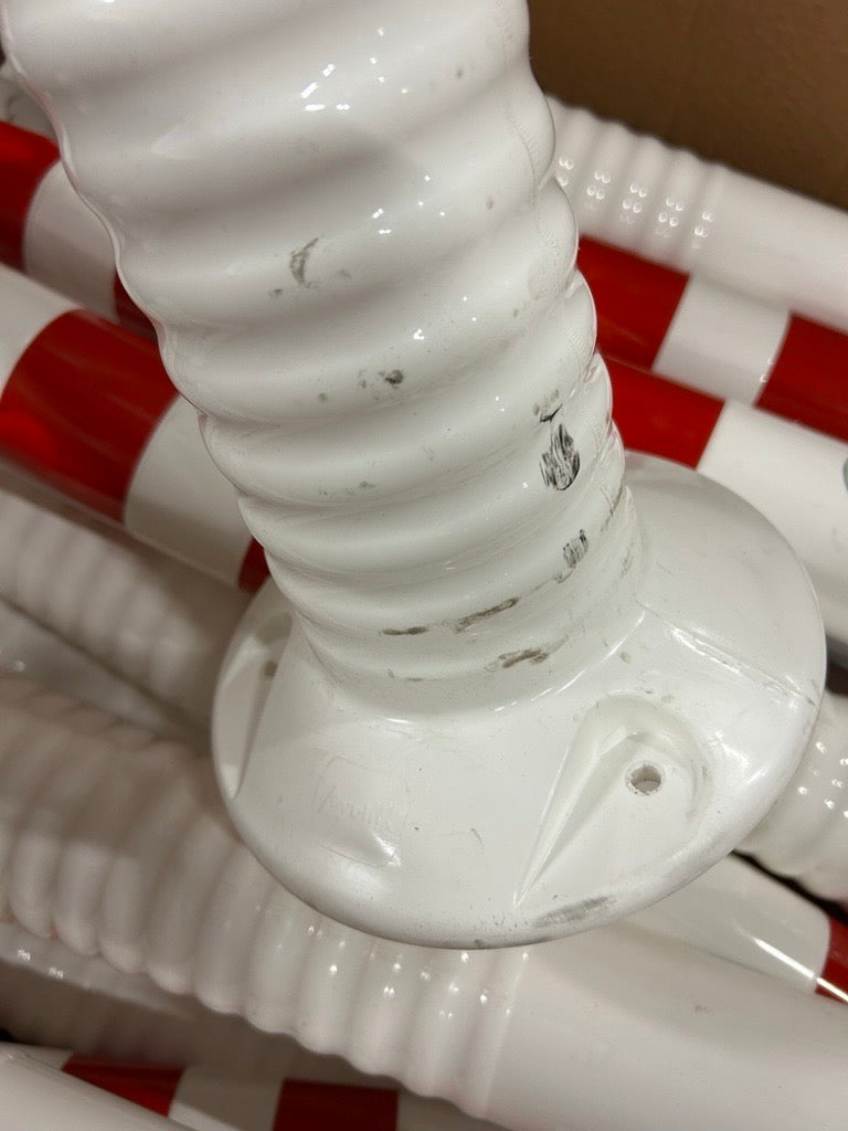 Flexible Traffic Post – Elasto – 1000 mm / White with red reflective stripes (Return)